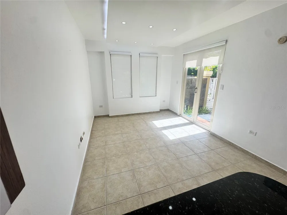 90 CANDELERO DRIVE #32 Humacao, PR 00791