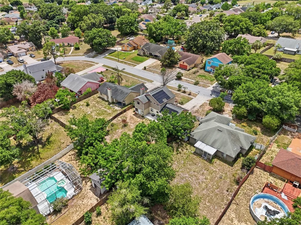 3027 QUEENSGATE ROAD Orlando, FL 32818