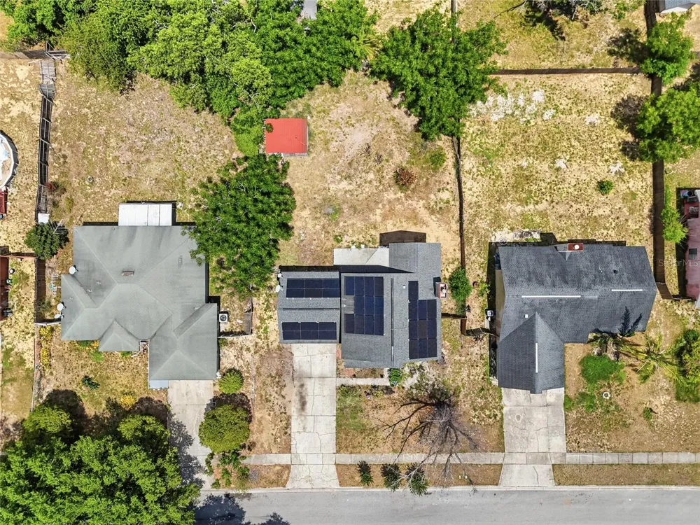 3027 QUEENSGATE ROAD Orlando, FL 32818