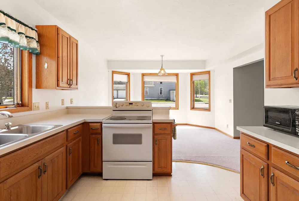 300 E State Street Belle Plaine, MN 56011