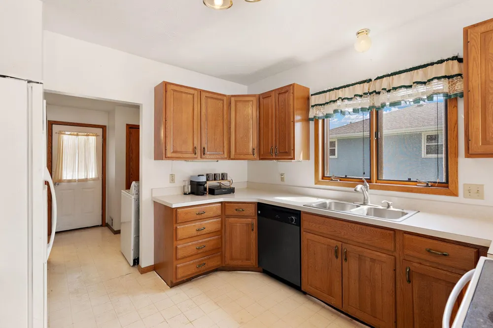 300 E State Street Belle Plaine, MN 56011