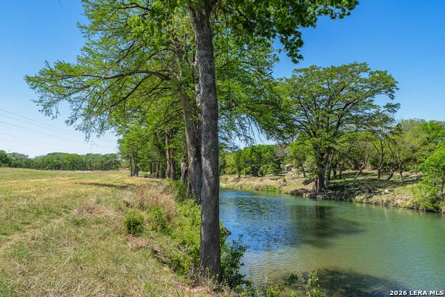 0011 Clearwater Comfort, TX 78006