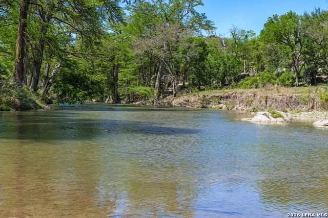 0011 Clearwater Comfort, TX 78006