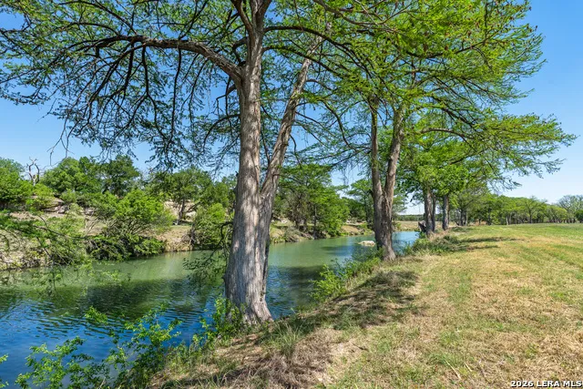 0011 Clearwater Comfort, TX 78006