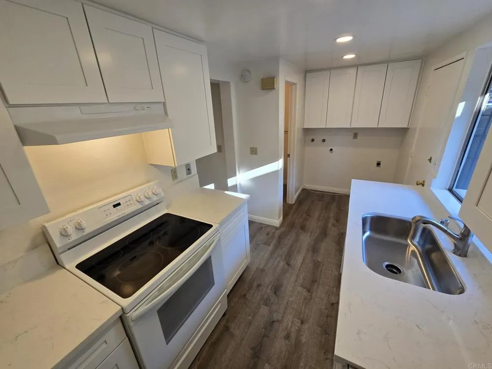 979 Amistad Place #B El Cajon, CA 92019