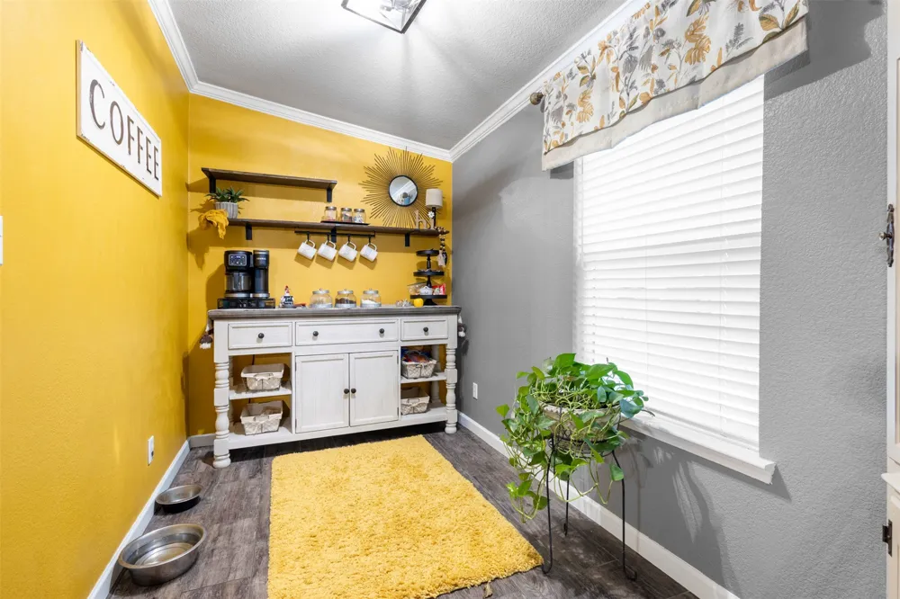 2421 County Road 810 Alvarado, TX 76009