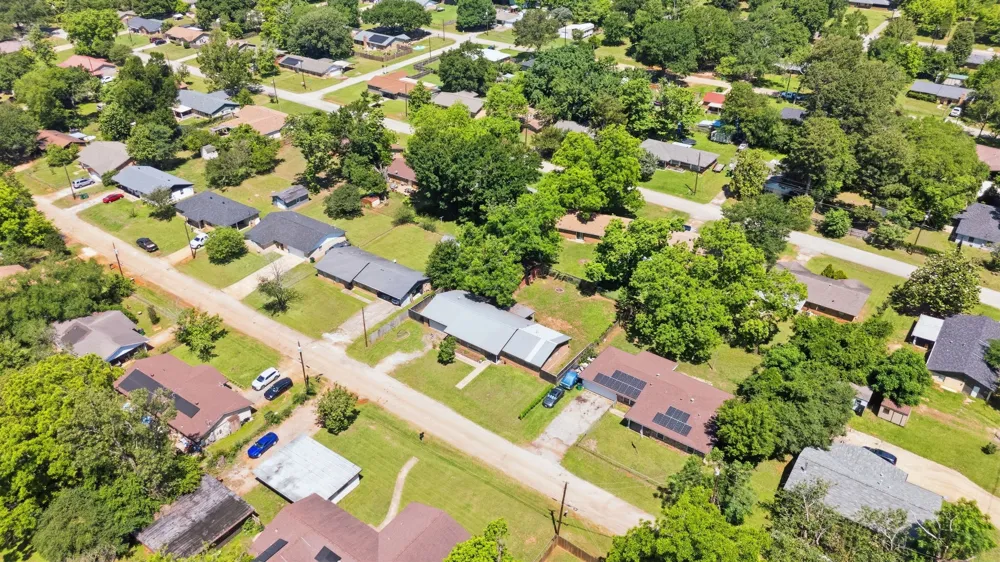 107 Sequoia Drive Palestine, TX 75803
