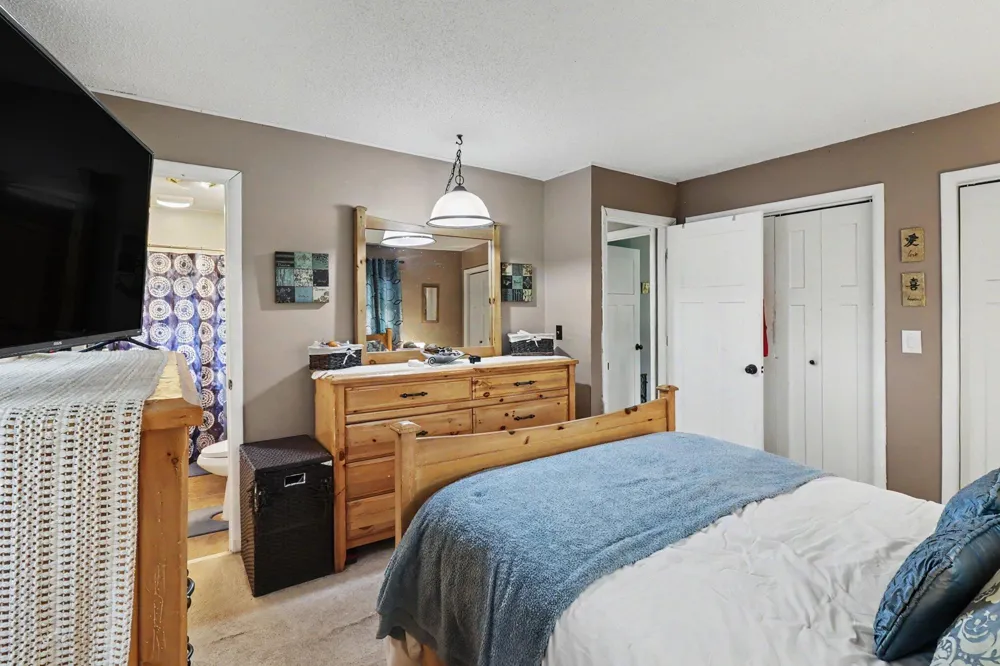 165 East Avenue Grass Lake Village, MI 49240