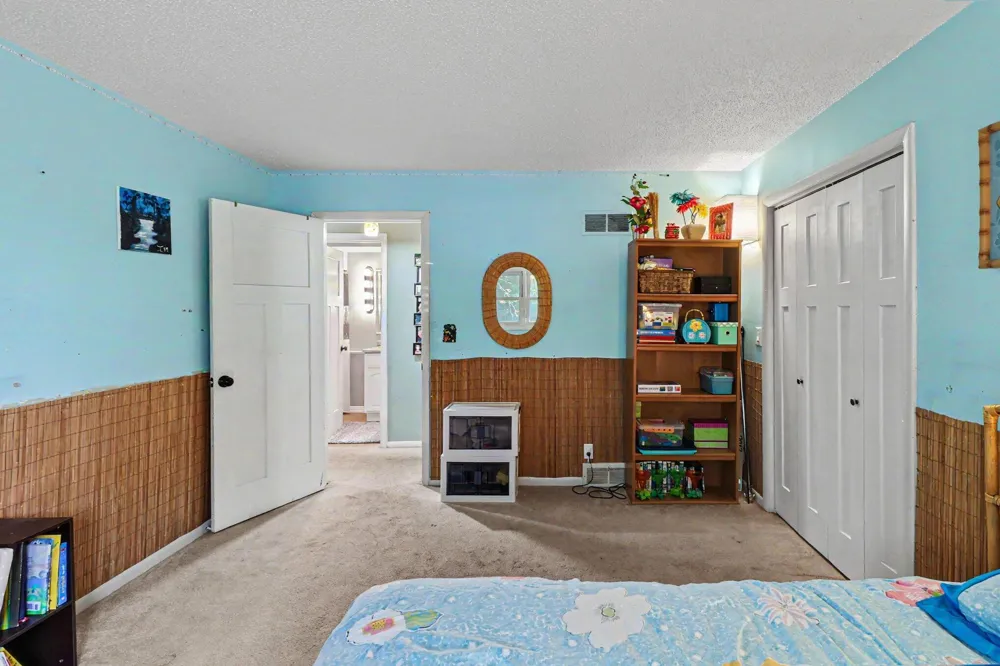 165 East Avenue Grass Lake Village, MI 49240