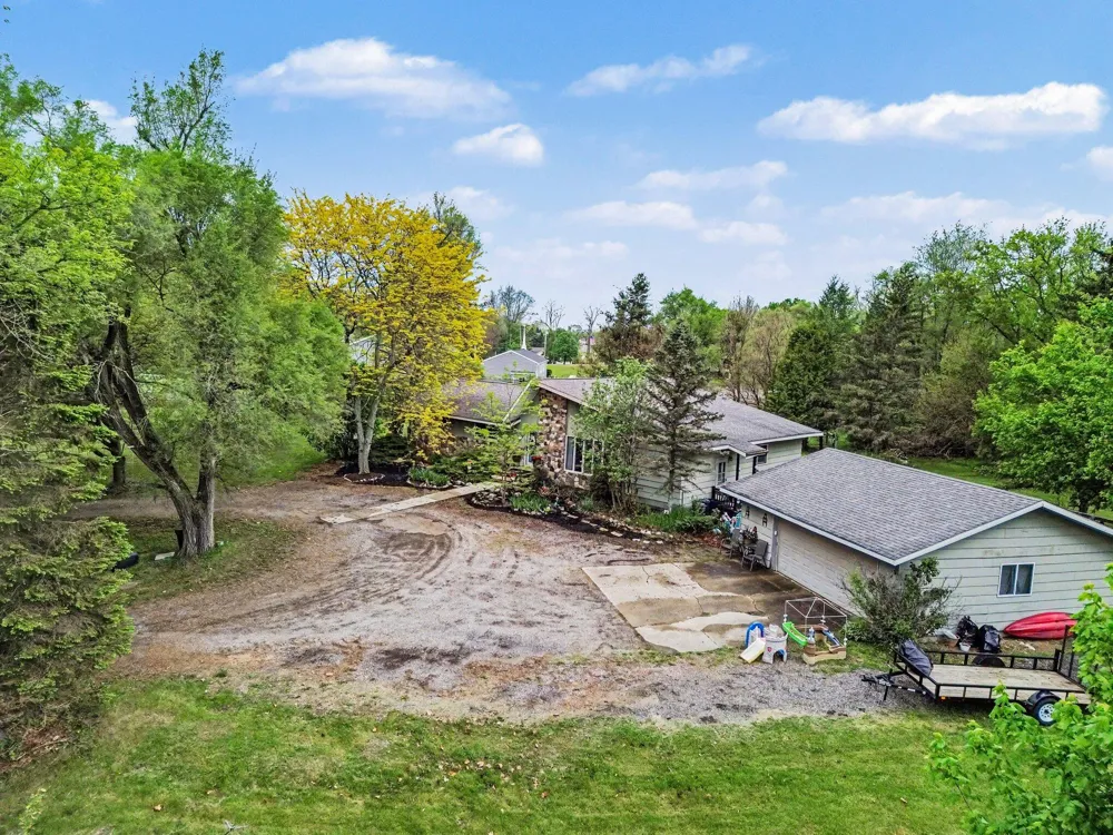 165 East Avenue Grass Lake Village, MI 49240