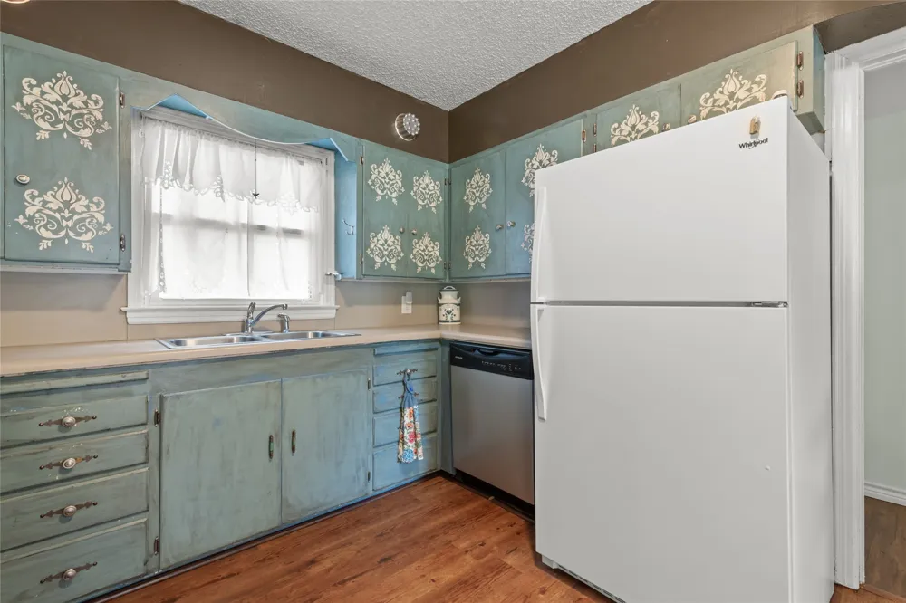 1002 Trundy Merkel, TX 79536