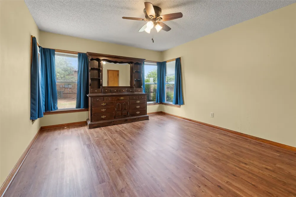 1002 Trundy Merkel, TX 79536