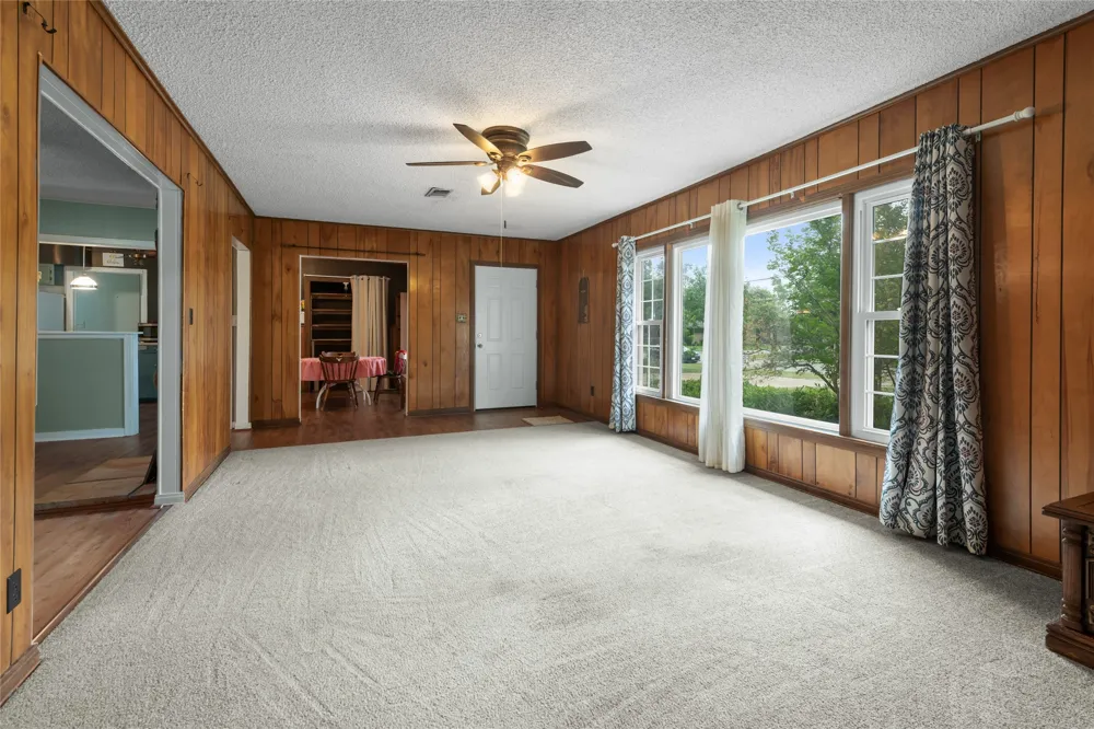 1002 Trundy Merkel, TX 79536