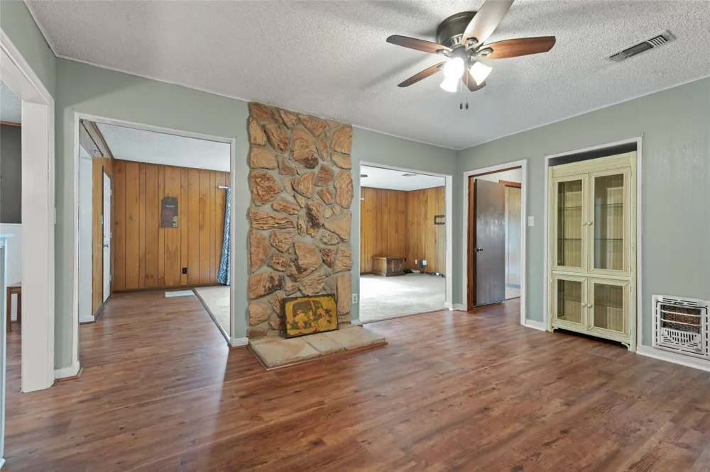 1002 Trundy Merkel, TX 79536