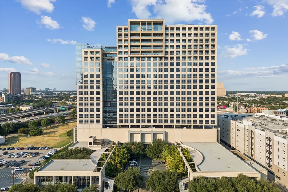 1717 Arts Plaza #2309 Dallas, TX 75201