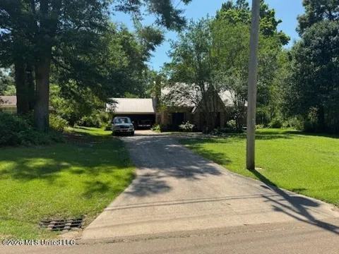 770 Highland Drive