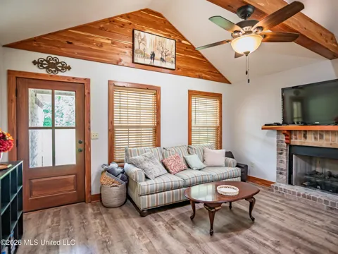 608 County Road 428