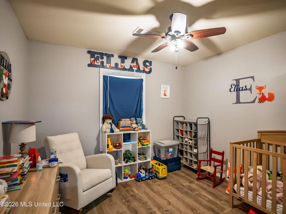 608 County Road 428 Paris, MS 38949