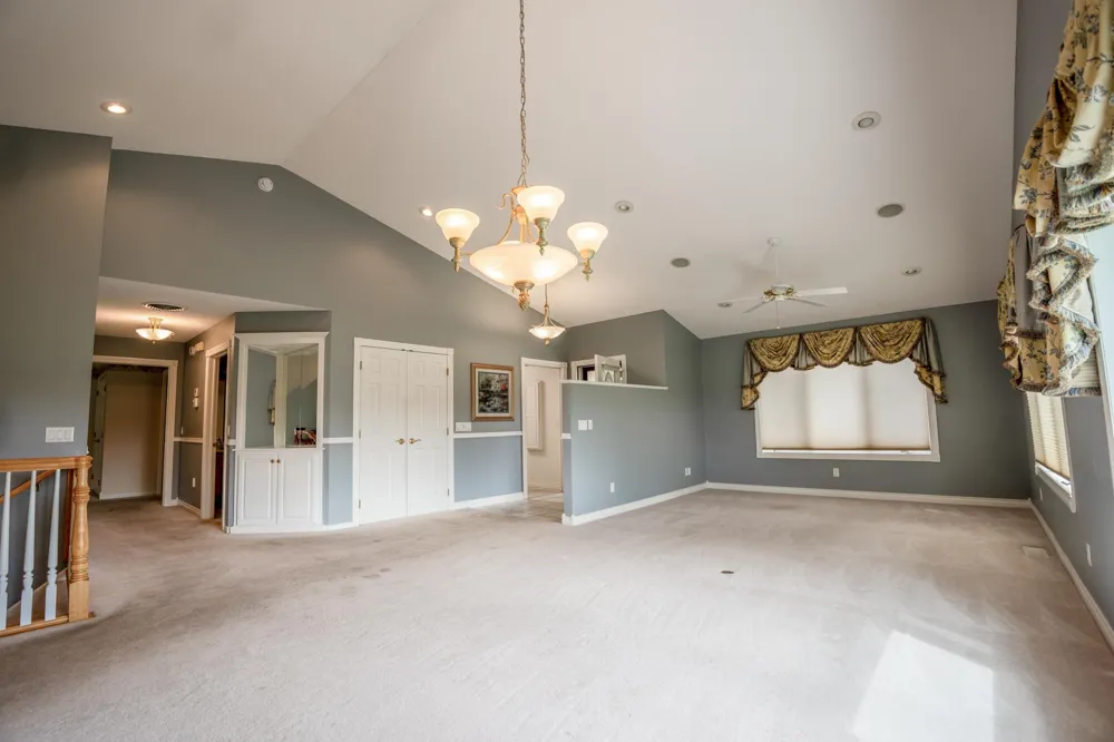 211 Valley View Drive SE Willmar, MN 56201