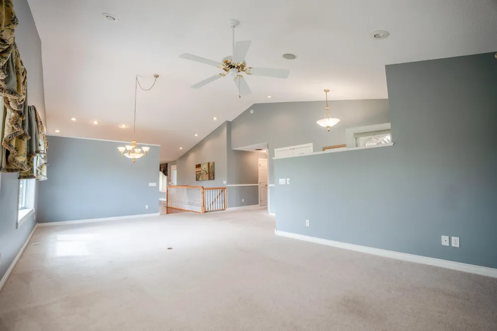 211 Valley View Drive SE Willmar, MN 56201