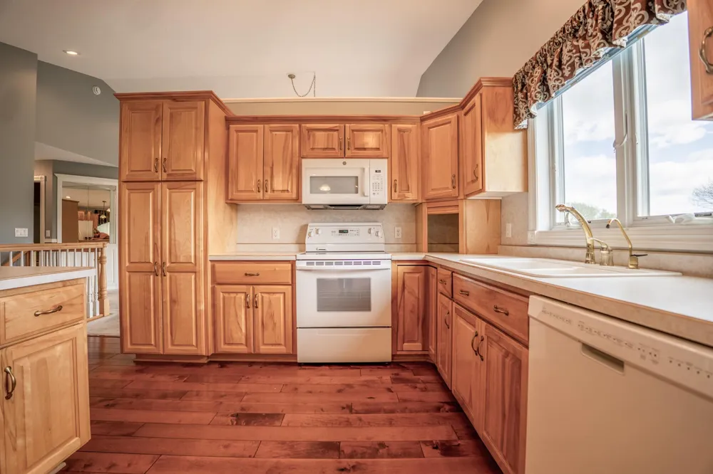 211 Valley View Drive SE Willmar, MN 56201
