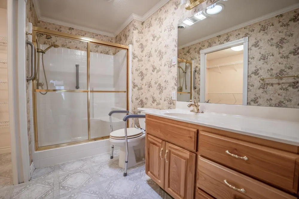 211 Valley View Drive SE Willmar, MN 56201