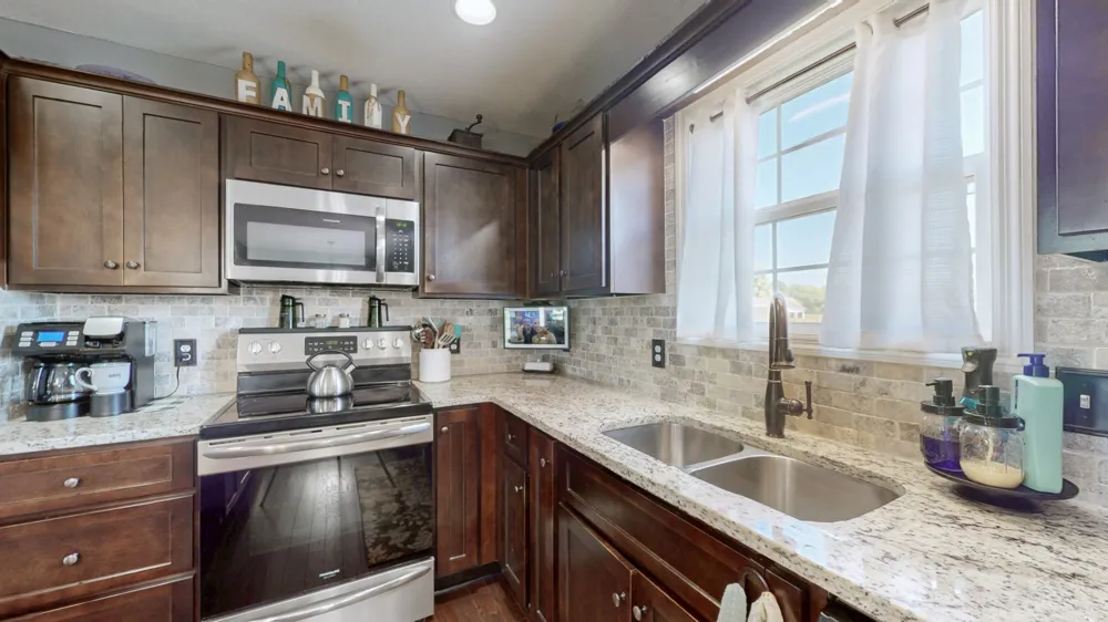 4105 Pyles Rd Chapel Hill, TN 37034