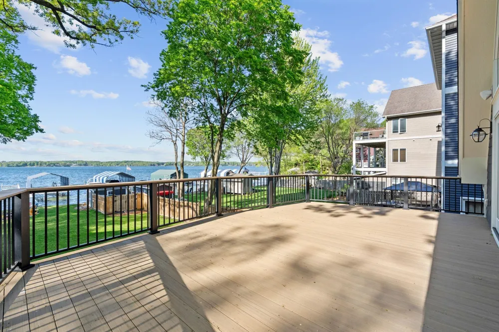 5325 Edsall Road Minnetrista, MN 55364