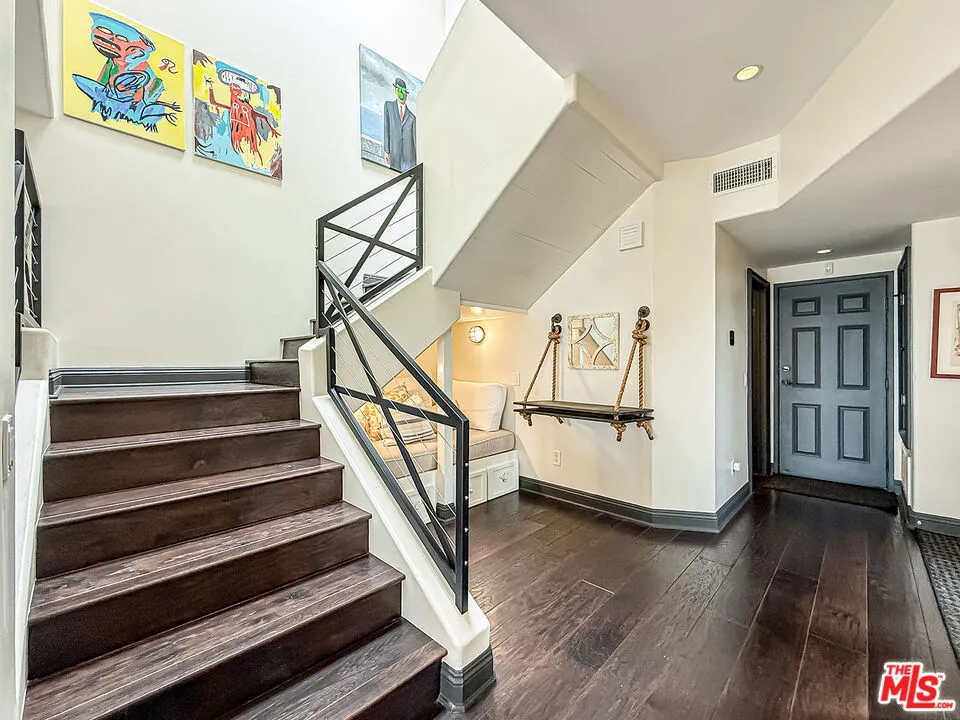 6416 Lunita Road #108 Malibu, CA 90265