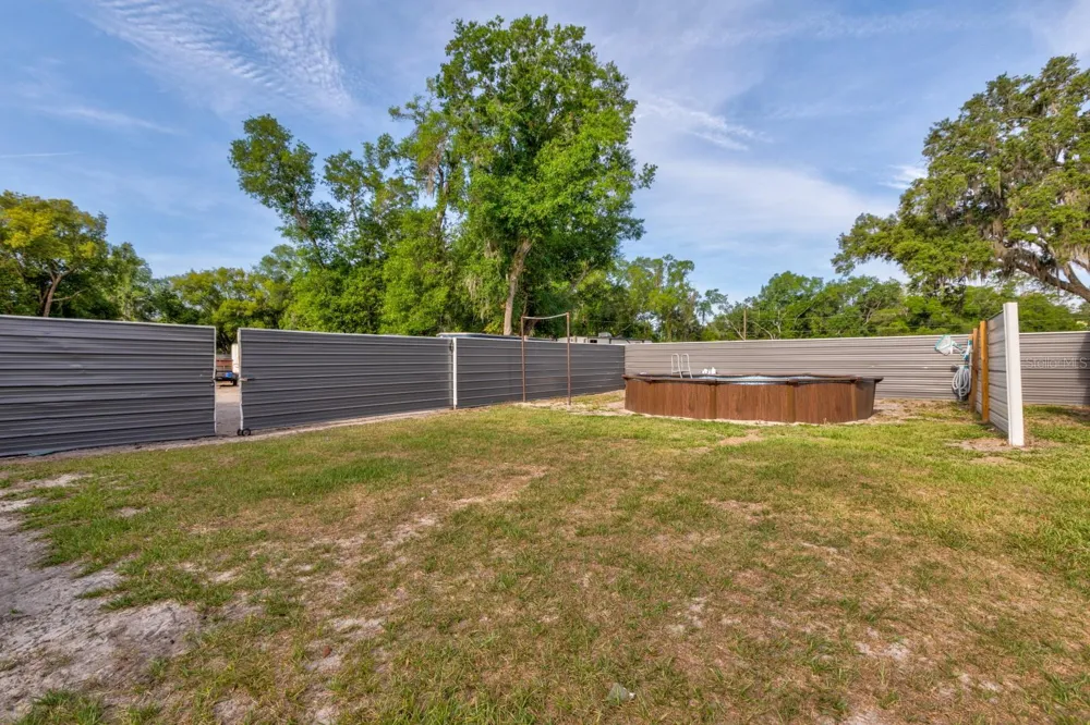20024 STATE ROAD 44 Eustis, FL 32736