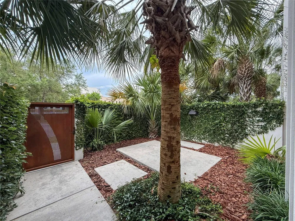 154 2ND STREET SW #Unit 7 Winter Haven, FL 33880