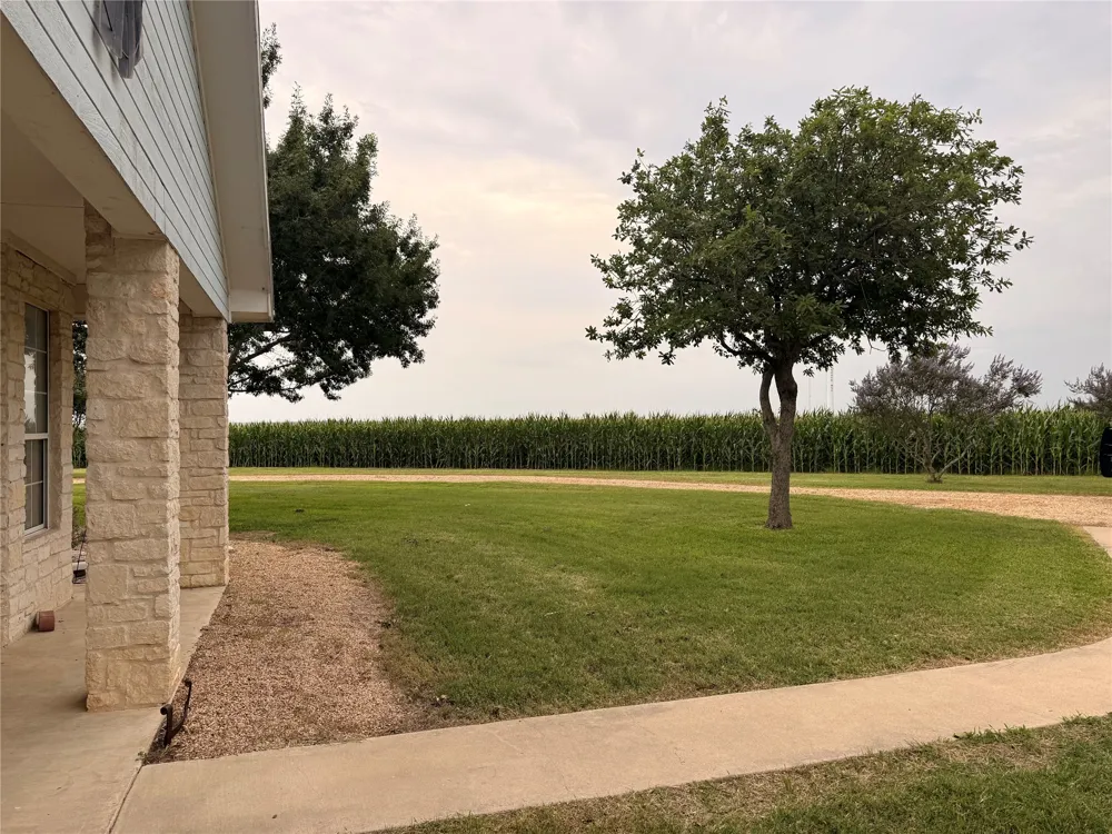 5600 Fm 1466 Coupland, TX 78615