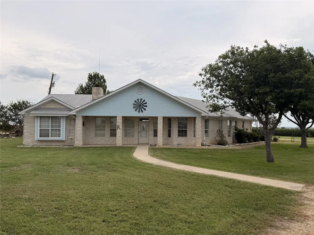 5600 Fm 1466 Coupland, TX 78615