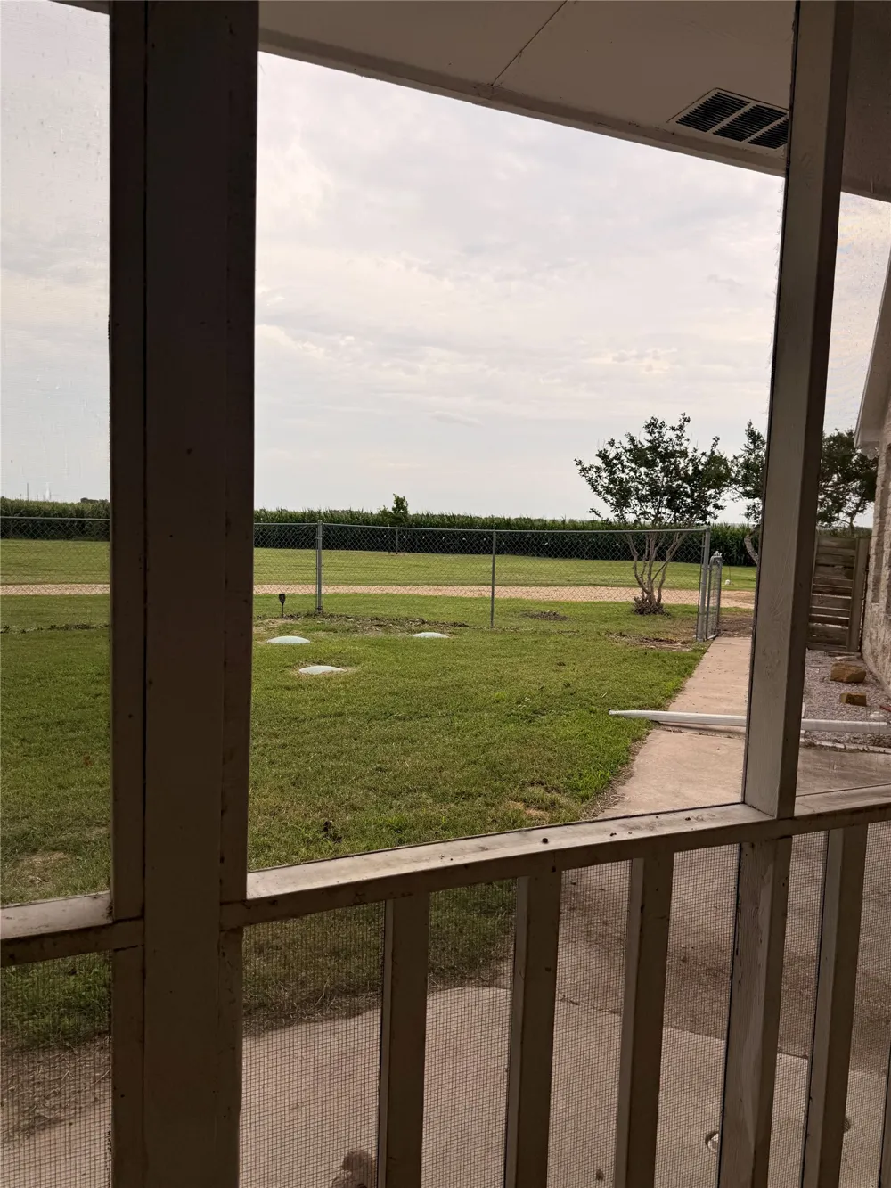 5600 Fm 1466 Coupland, TX 78615