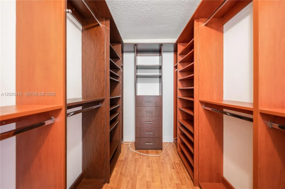4668 SW 153rd Ct Miami, FL 33185