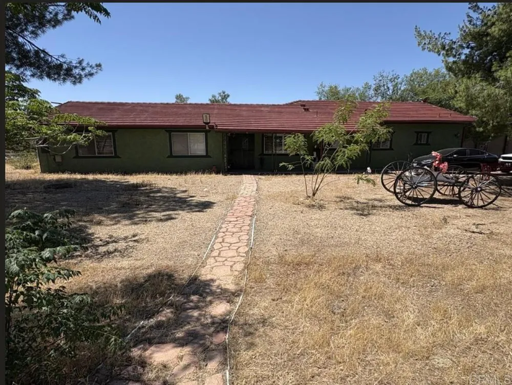 27781 Cold Springs Road Canyon Lake, CA 92587