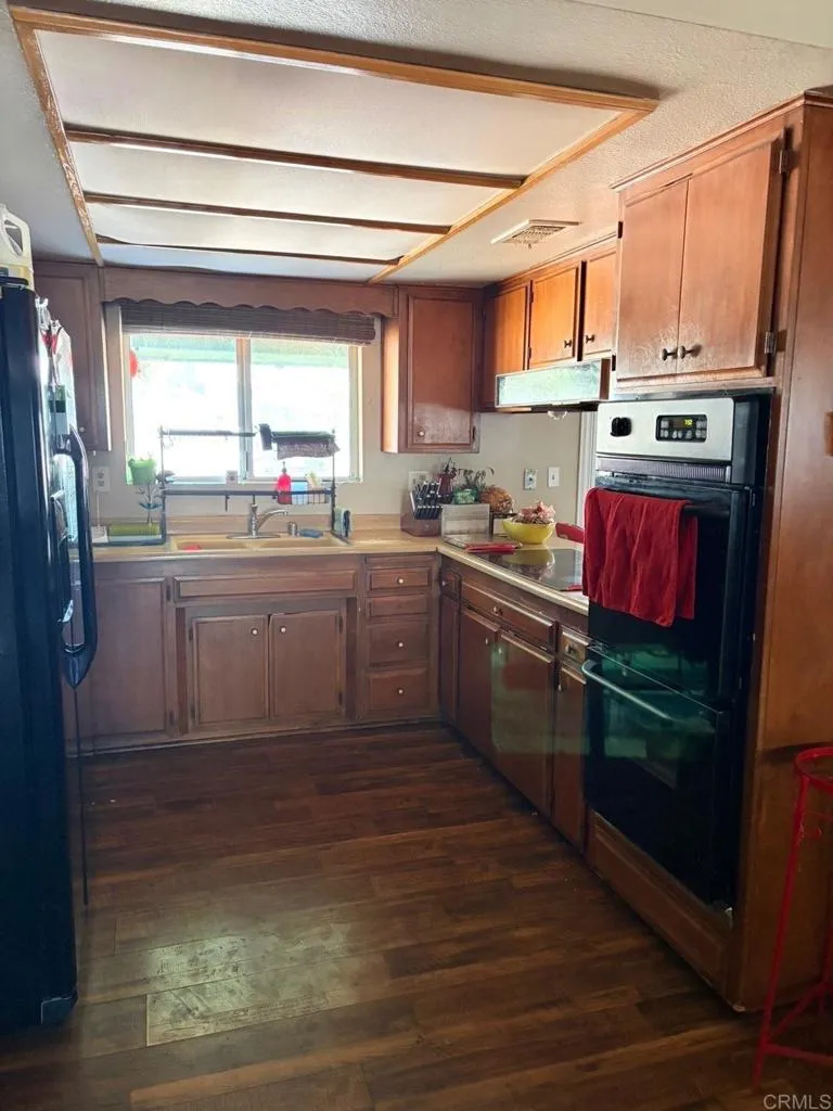 27781 Cold Springs Road Canyon Lake, CA 92587
