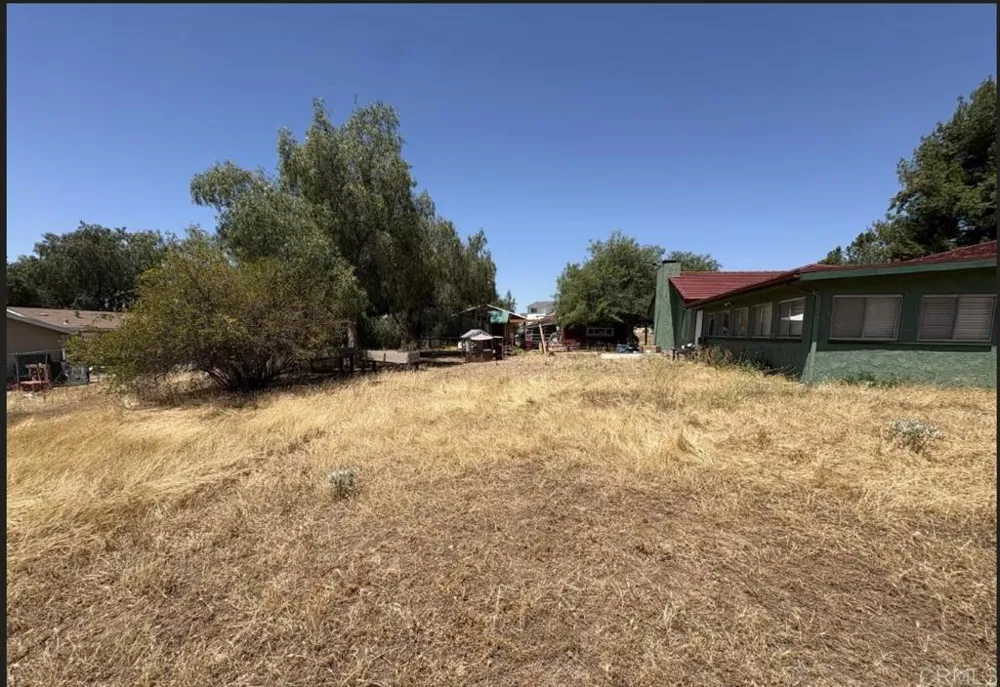 27781 Cold Springs Road Canyon Lake, CA 92587
