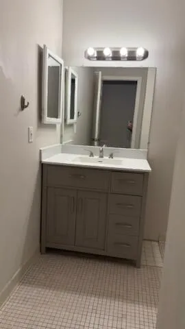 503 Sunset Lane Saint Clair Shores, MI 48082