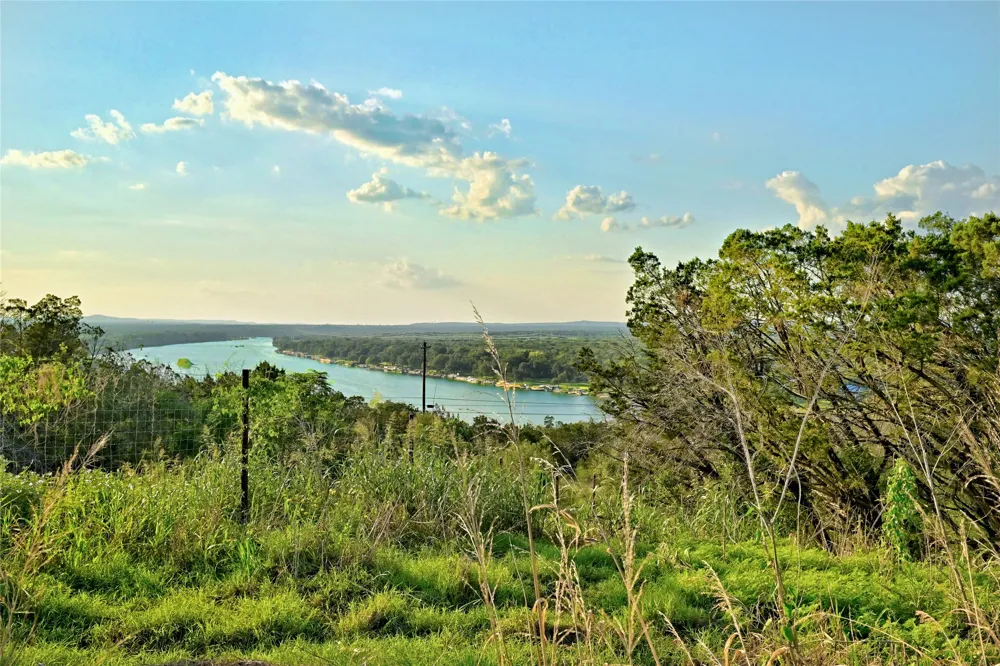 1711 W FM 2147 Marble Falls, TX 78654
