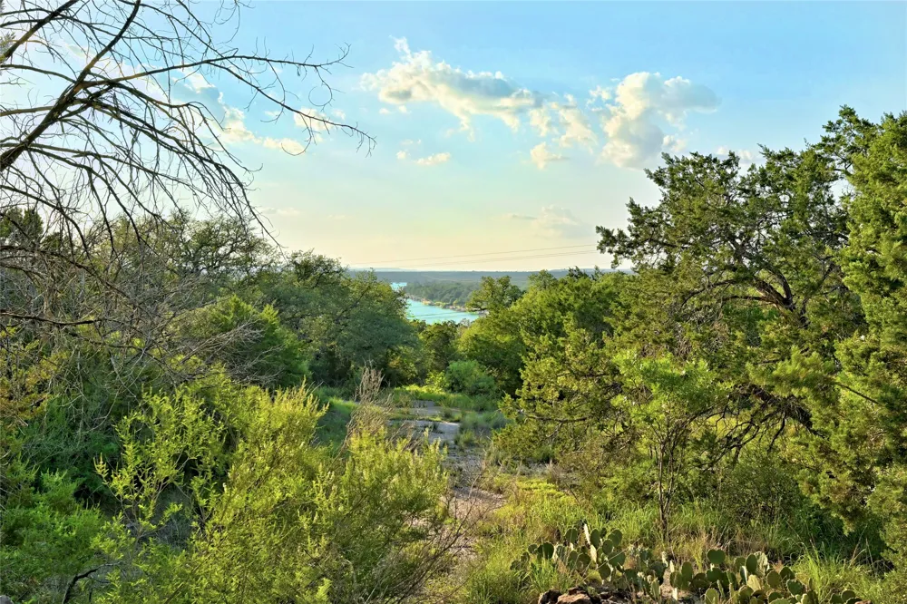 1711 W FM 2147 Marble Falls, TX 78654