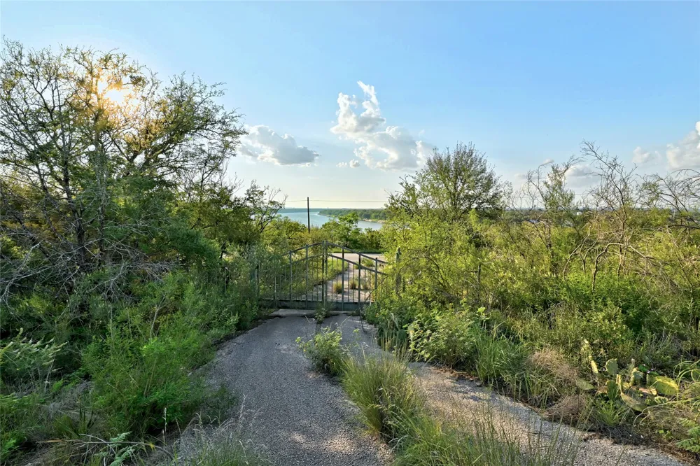 1711 W FM 2147 Marble Falls, TX 78654