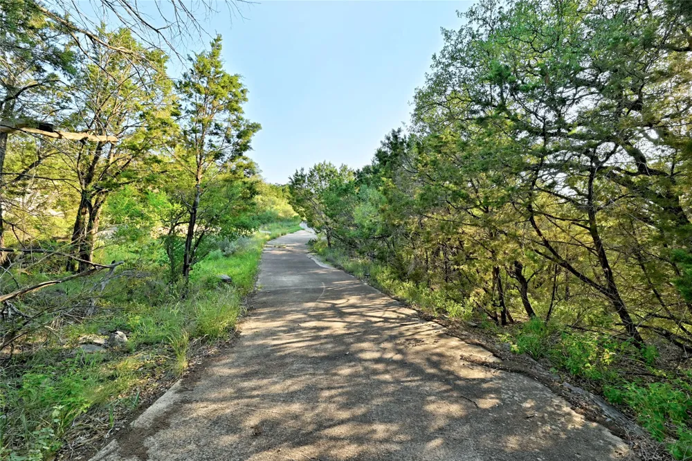 1711 W FM 2147 Marble Falls, TX 78654