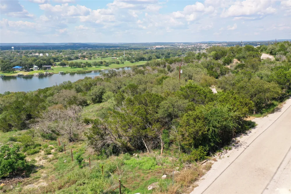 1711 W FM 2147 Marble Falls, TX 78654
