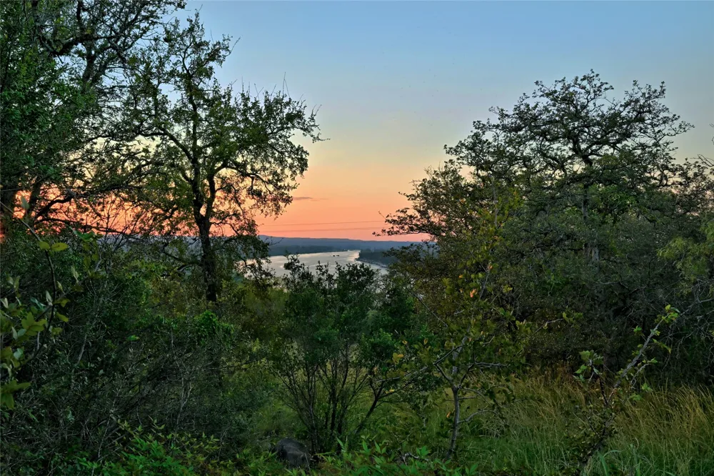 1711 W FM 2147 Marble Falls, TX 78654