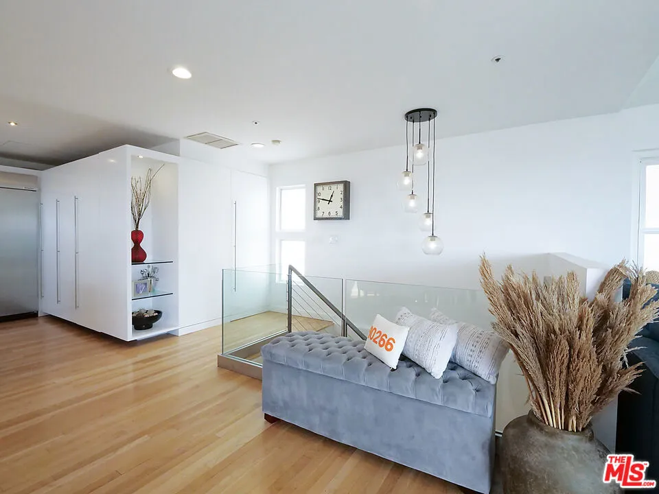 323 31st Street Manhattan Beach, CA 90266