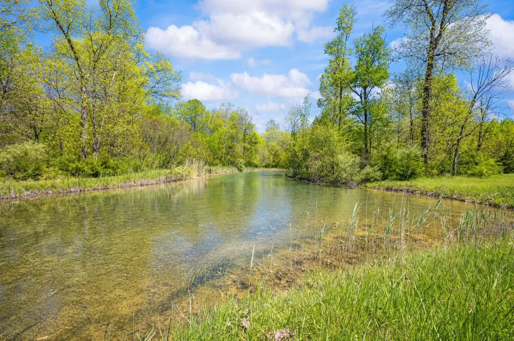 5553 Hidden Pond Lane Chikaming Township, MI 49125