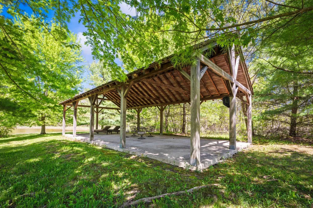 5553 Hidden Pond Lane Chikaming Township, MI 49125