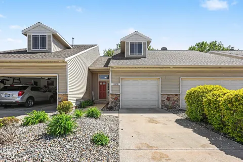 2970 Pebblestone Drive #26