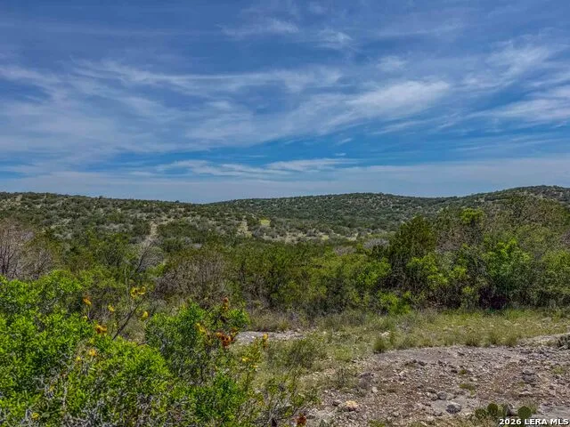 00 S SD 45425 Rocksprings, TX 78880